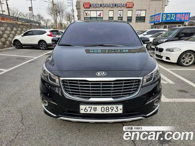 Kia All New Carnival 9