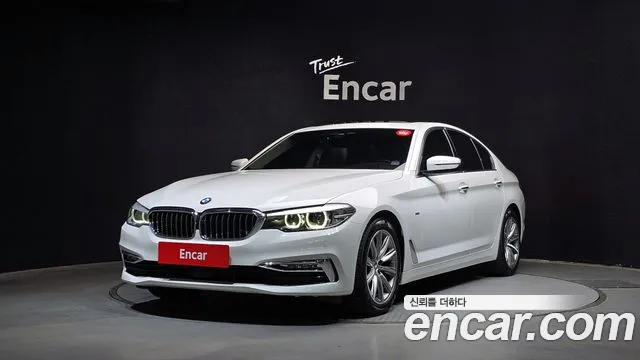 BMW 5 (G30) 520i
