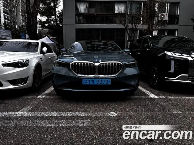 BMW i5 (G60) eDrive 40