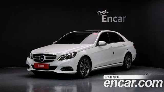 Mercedes-Benz E- W212 E300