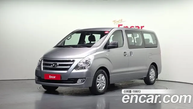 Hyundai Grand Starex 12