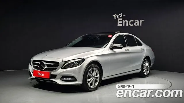 Mercedes-Benz C- W205 C220