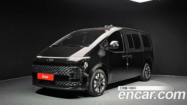 Hyundai Staria 4WD 9 Inspiration