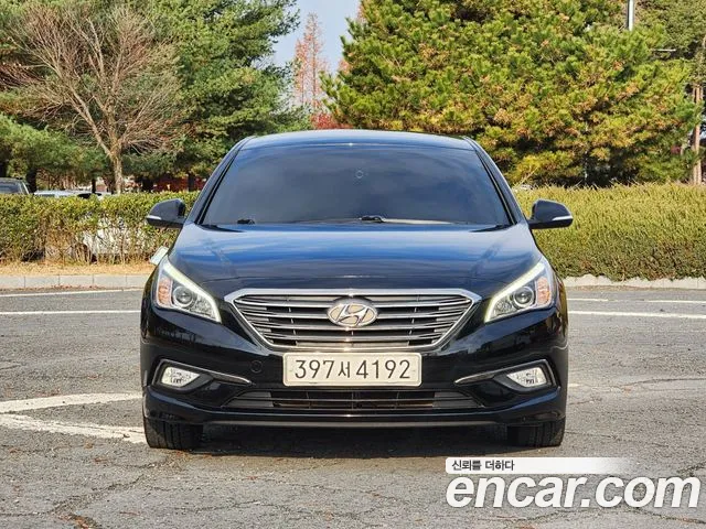Hyundai LF Sonata 2.0