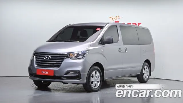 Hyundai The New Grand Starex 4WD 11