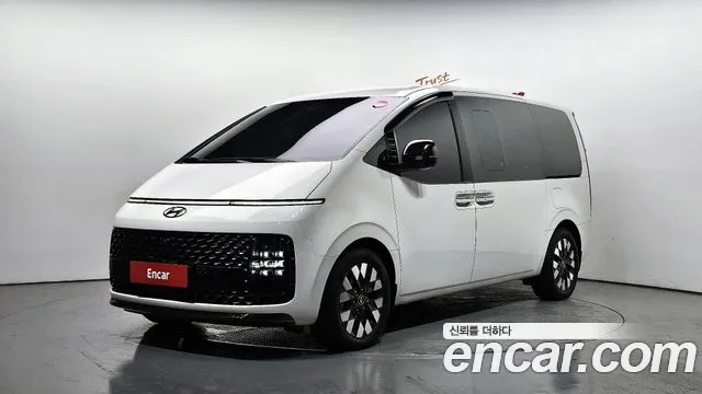 Hyundai Staria 9 Prestige