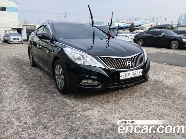 Hyundai Grandeur HG Hybrid Premium