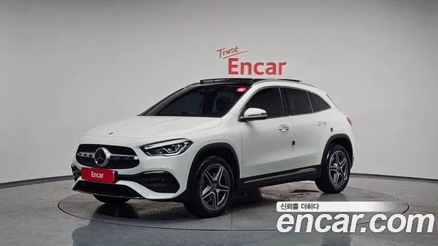 Mercedes-Benz GLA- H247 GLA250 4MATIC