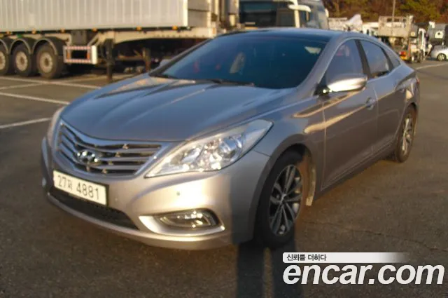 Hyundai Grandeur HG HG240