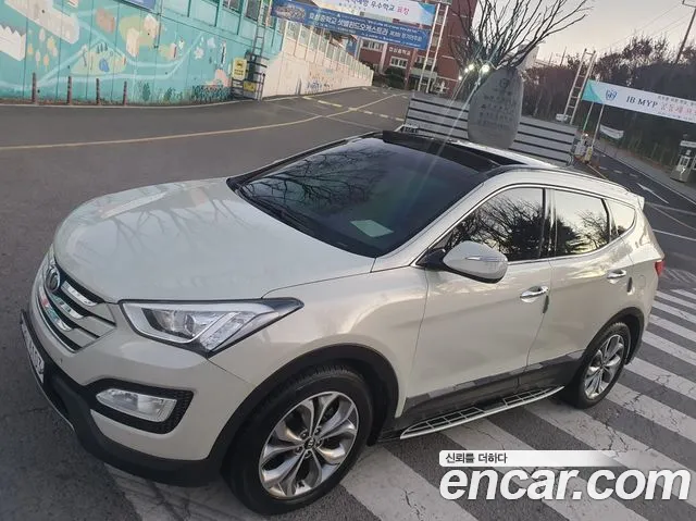 Hyundai Santa Fe DM Diesel(e-VGT) 2.0 2WD Premium