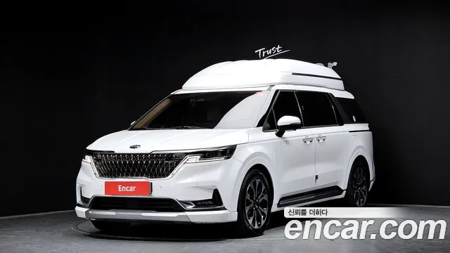 Kia Carnival 4 Gasoline 7 Signature