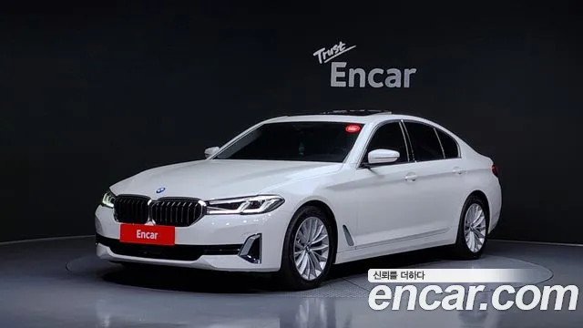 BMW 5 (G30) 520i