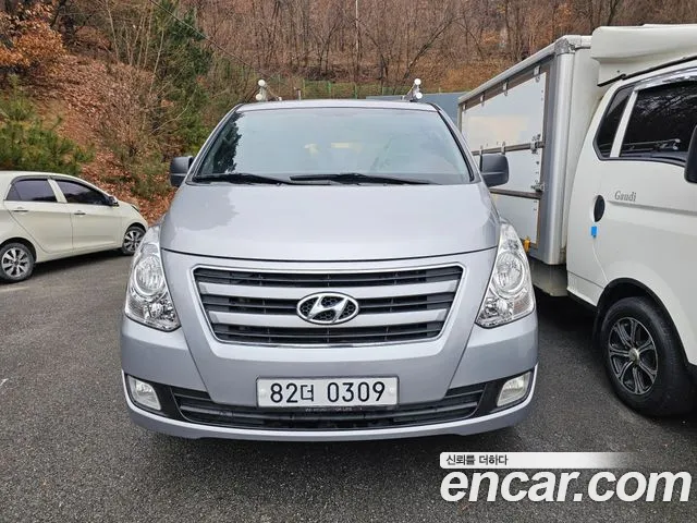 Hyundai Grand Starex 5