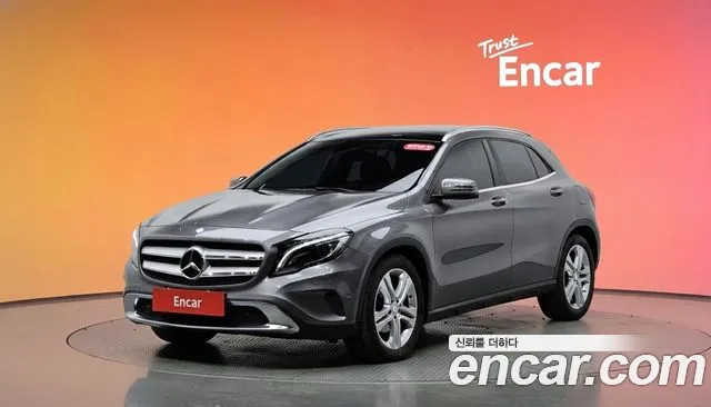 Mercedes-Benz GLA- X156 GLA200 CDI 4MATIC