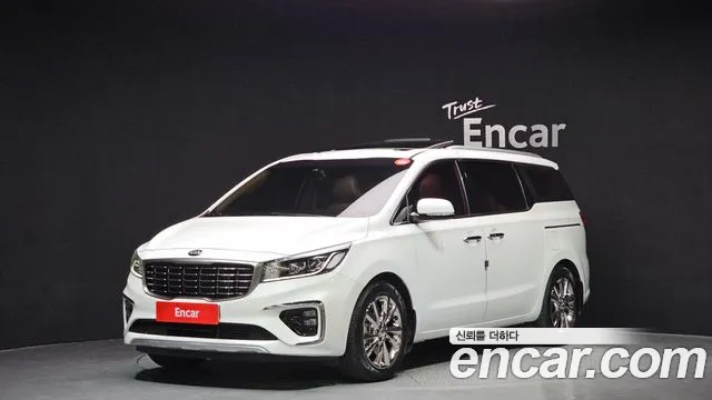 Kia The New Carnival 9 Noblesse