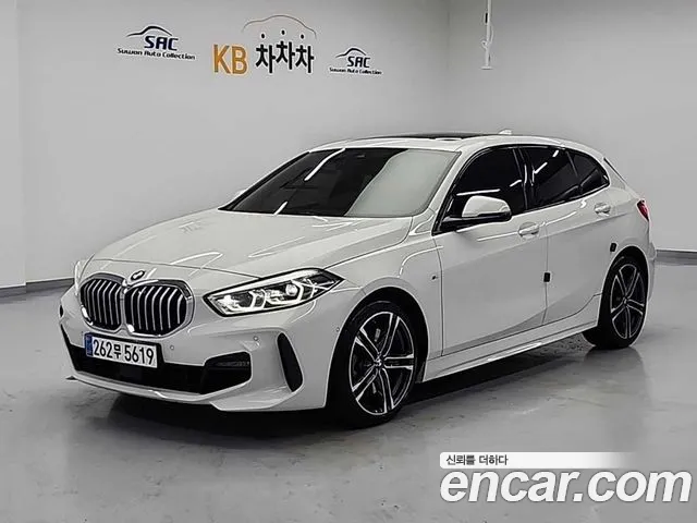 BMW 1 (F40) 120i M