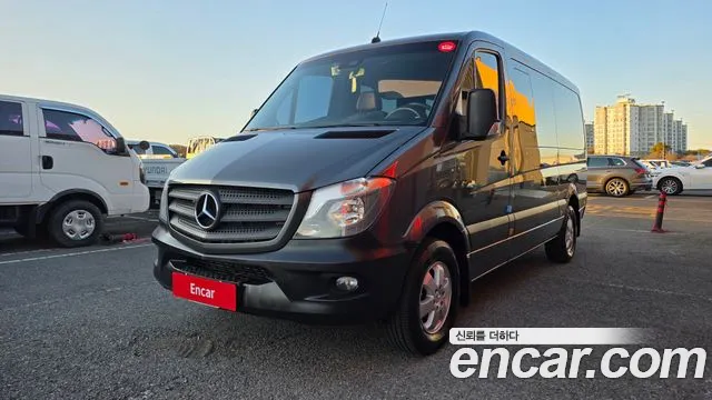 Mercedes-Benz 3.0 Diesel W906