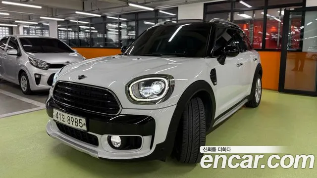 MINI Cooper Countryman HIGH 2