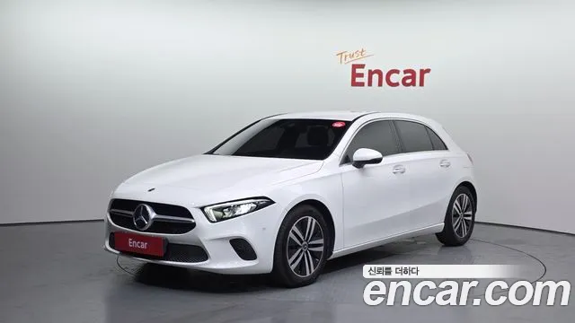 Mercedes-Benz A- W177 A220