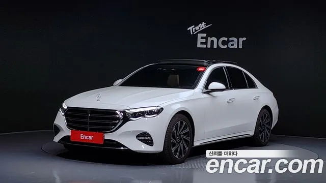 Mercedes-Benz E- W214 E300 4MATIC Exclusive