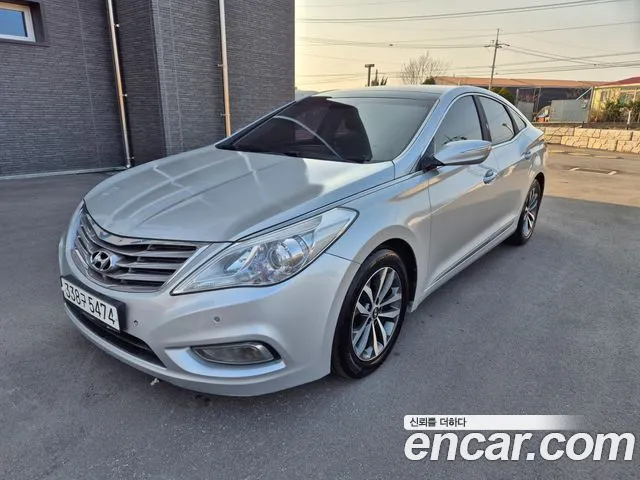 Hyundai Grandeur HG HG240