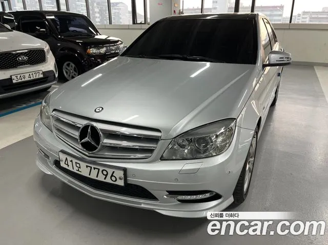 Mercedes-Benz C- W204 C200 CGI