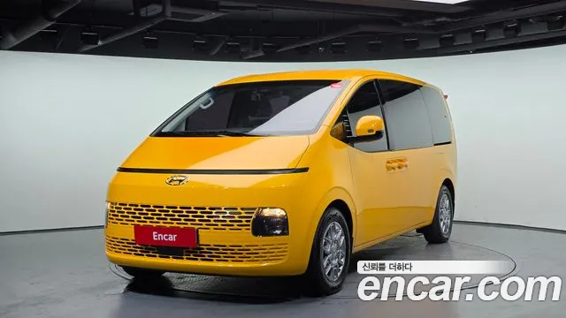 Hyundai Staria L3.5 9