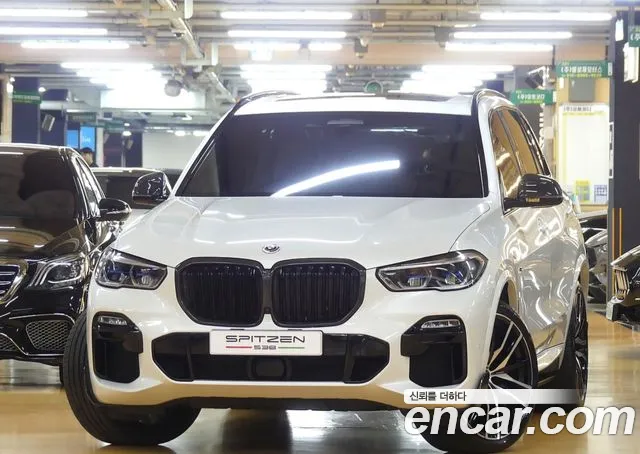 BMW X5 (G05) M50i