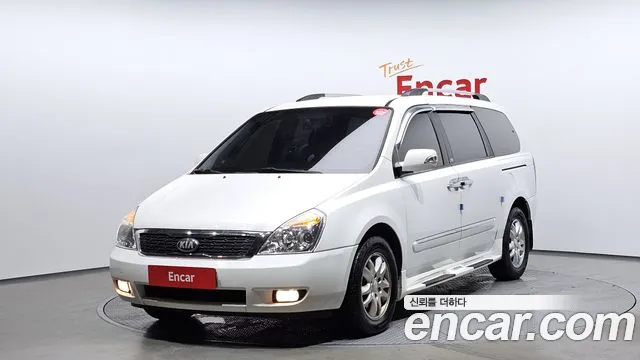 Kia Carnival R Carnival GLX