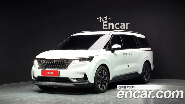 Kia Carnival 4 Gasoline 7 Signature