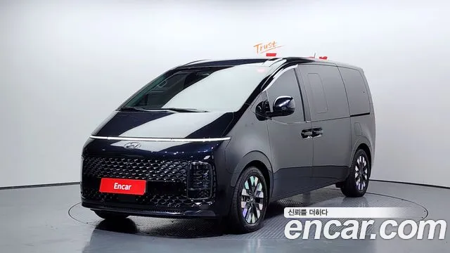 Hyundai Staria 4WD 9 Inspiration