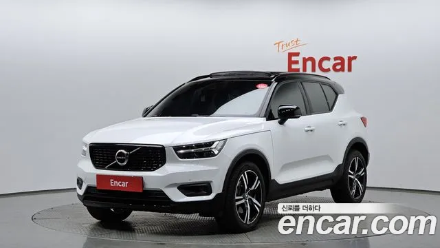 Volvo XC40 T4 R-