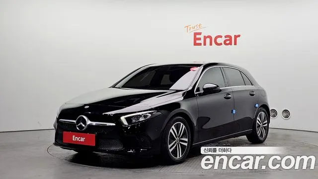 Mercedes-Benz A- W177 A220