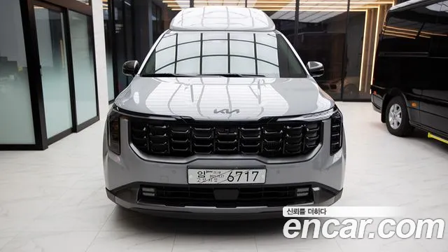 Kia The New Carnival 4 HEV 9