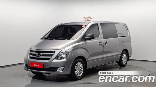 Hyundai Grand Starex 5