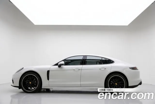 Porsche Panamera (971) 3.0 AWD