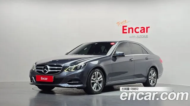 Mercedes-Benz E- W212 E220