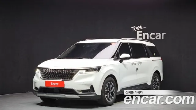 Kia Carnival 4 Gasoline 9 Noblesse