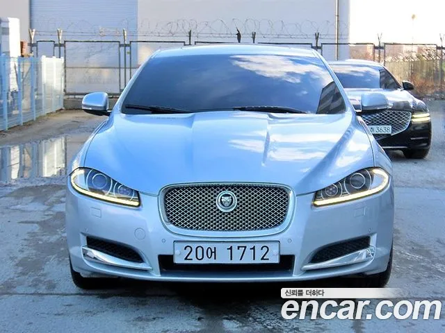 Jaguar New XF 2.0 X250