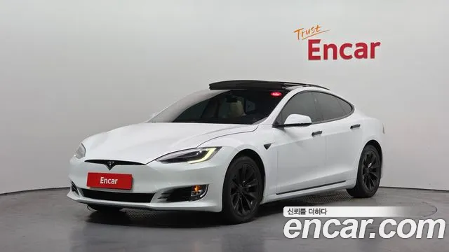 Tesla S 90D
