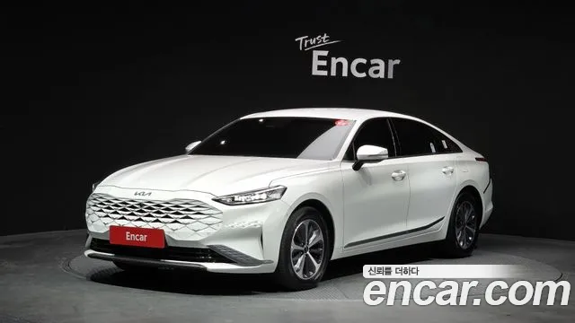 Kia K8 Hybrid Noblesse
