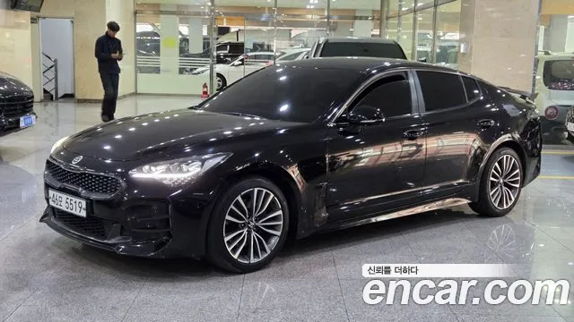 Kia Stinger 2.0 Turbo 2WD