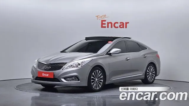 Hyundai Grandeur HG HG240