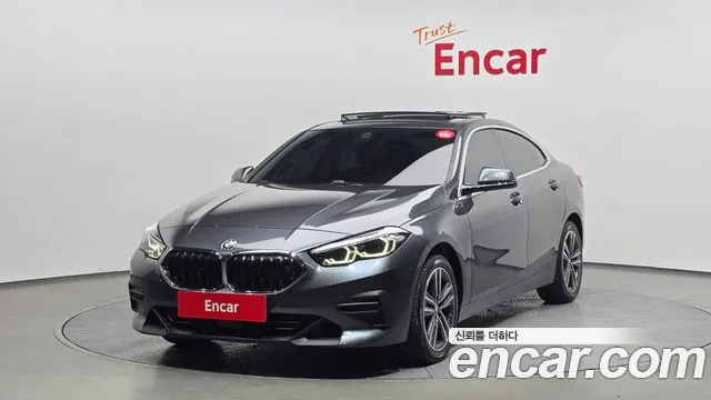 BMW 2 (F44) 220i
