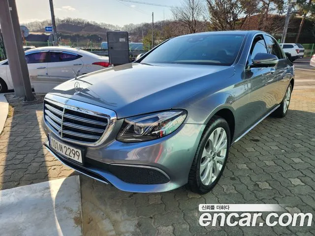 Mercedes-Benz E- W213 E300 4MATIC Exclusive