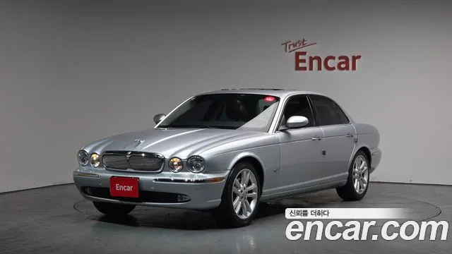 Jaguar New XJ 3.0 V6 X358