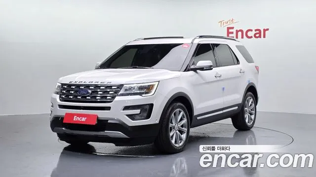 Ford Explorer 2.3 Limited 4WD 5