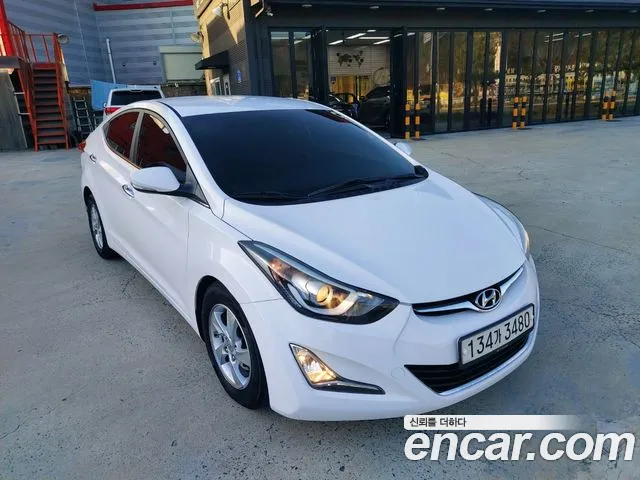 Hyundai The New Avante 1.6 VGT Base