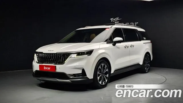 Kia Carnival 4 Gasoline 9 Signature