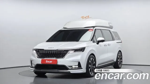 Kia Carnival 4 Gasoline 9
